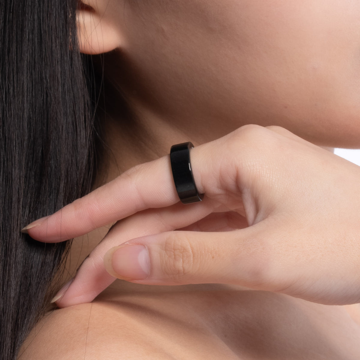 Ideali Flat Wide Black Fei Cui Jade Ring