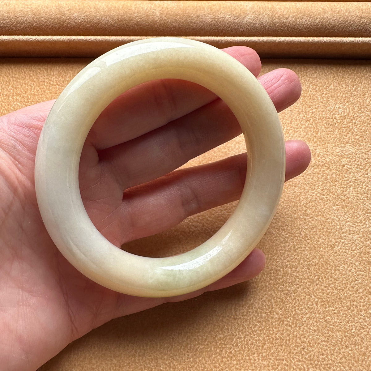 Real Pale Yellow Traditional Jade Bangle - 54mm Round
