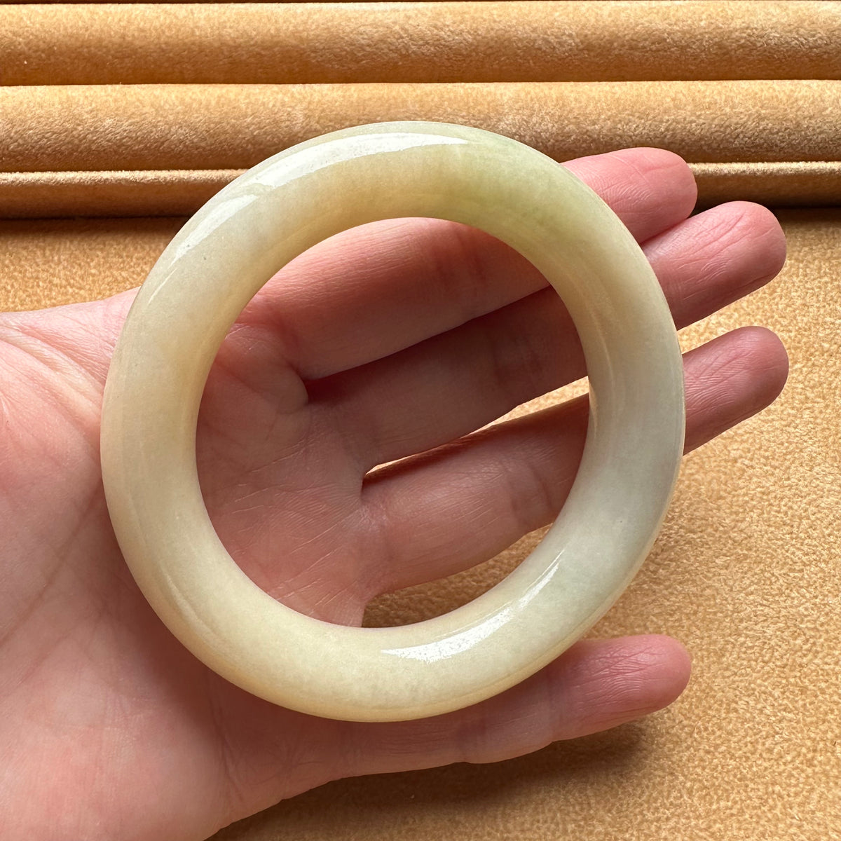 Real Pale Yellow Traditional Jade Bangle - 54mm Round