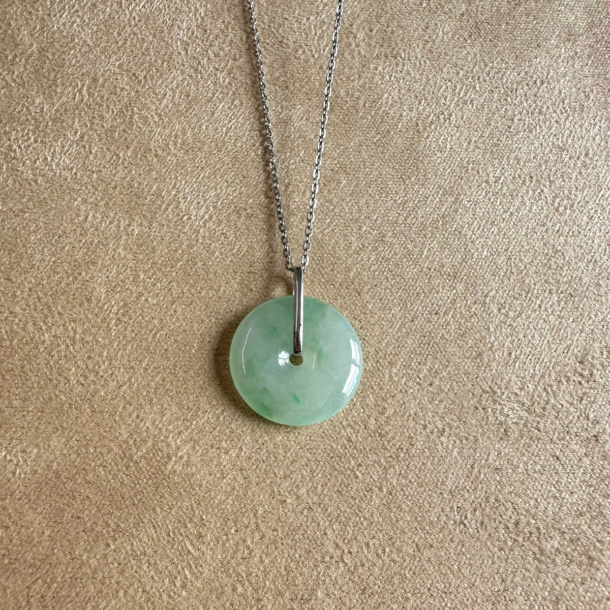 Kandy Disc Sleek Jade Pendant - Light Green